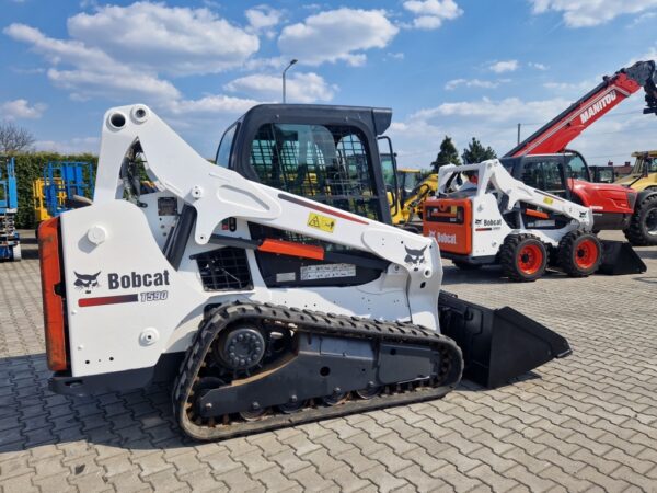 BOBCAT T590