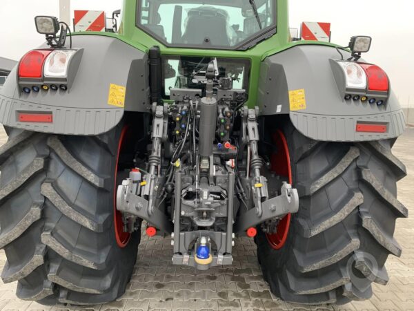 FENDT 824 VARIO - Image 2