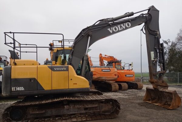 VOLVO EC 140 DL